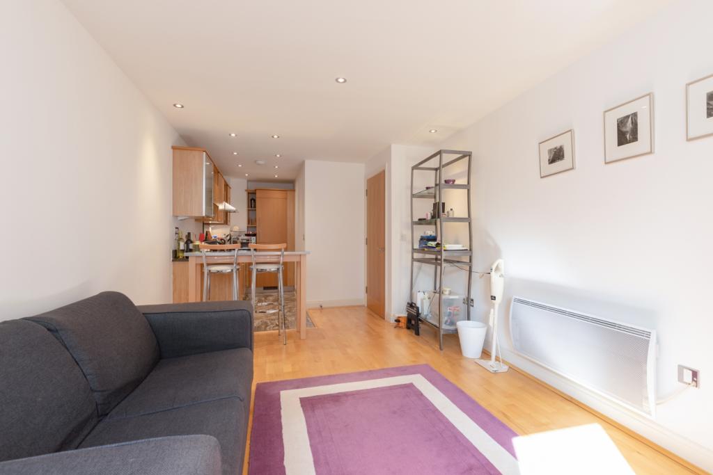 1 bed stunning apartment with gym access SW1P — photo 2