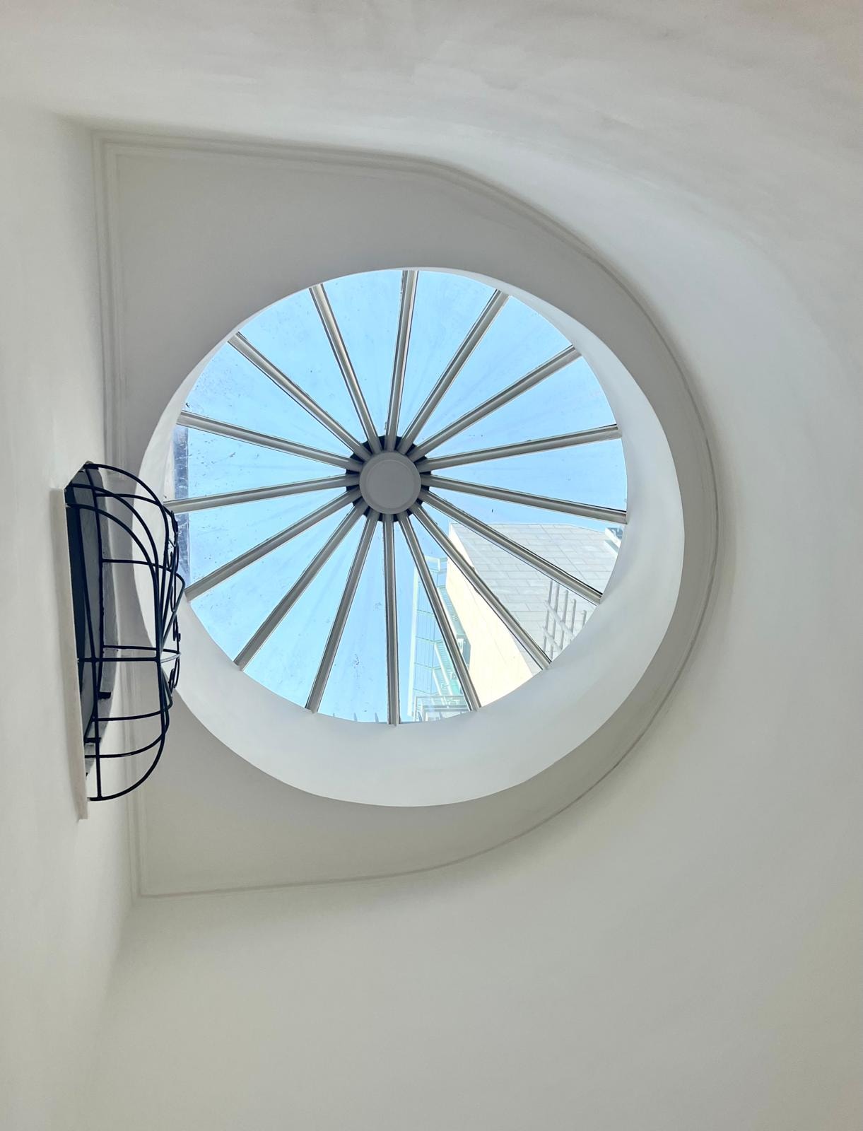 3 - Bed Flat, Charing Cross, WC2N, Prime Location — photo 9