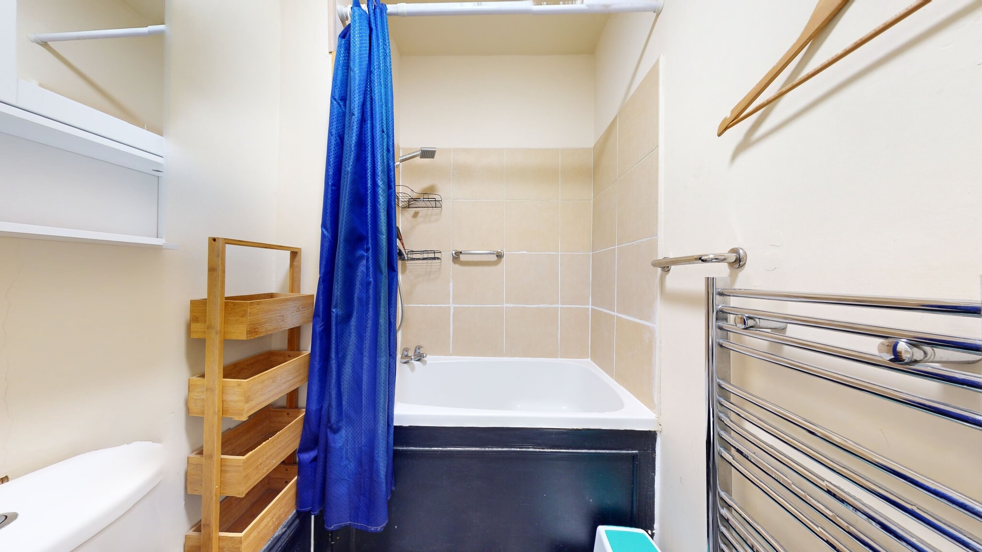 Stunning spacious Studio Flat, WC2N — photo 11