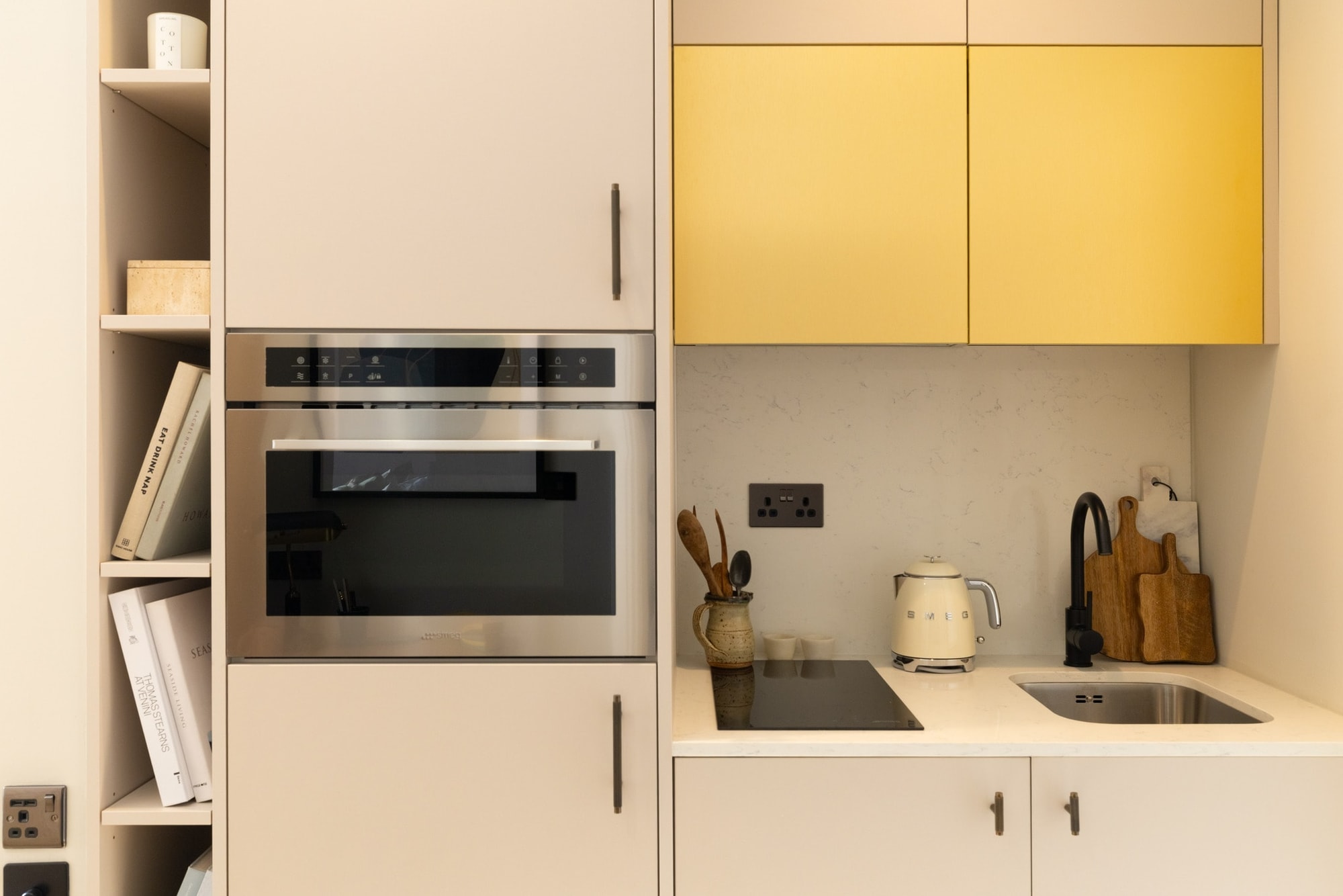 Cosy studio flat on Draycott Avenue — photo 2