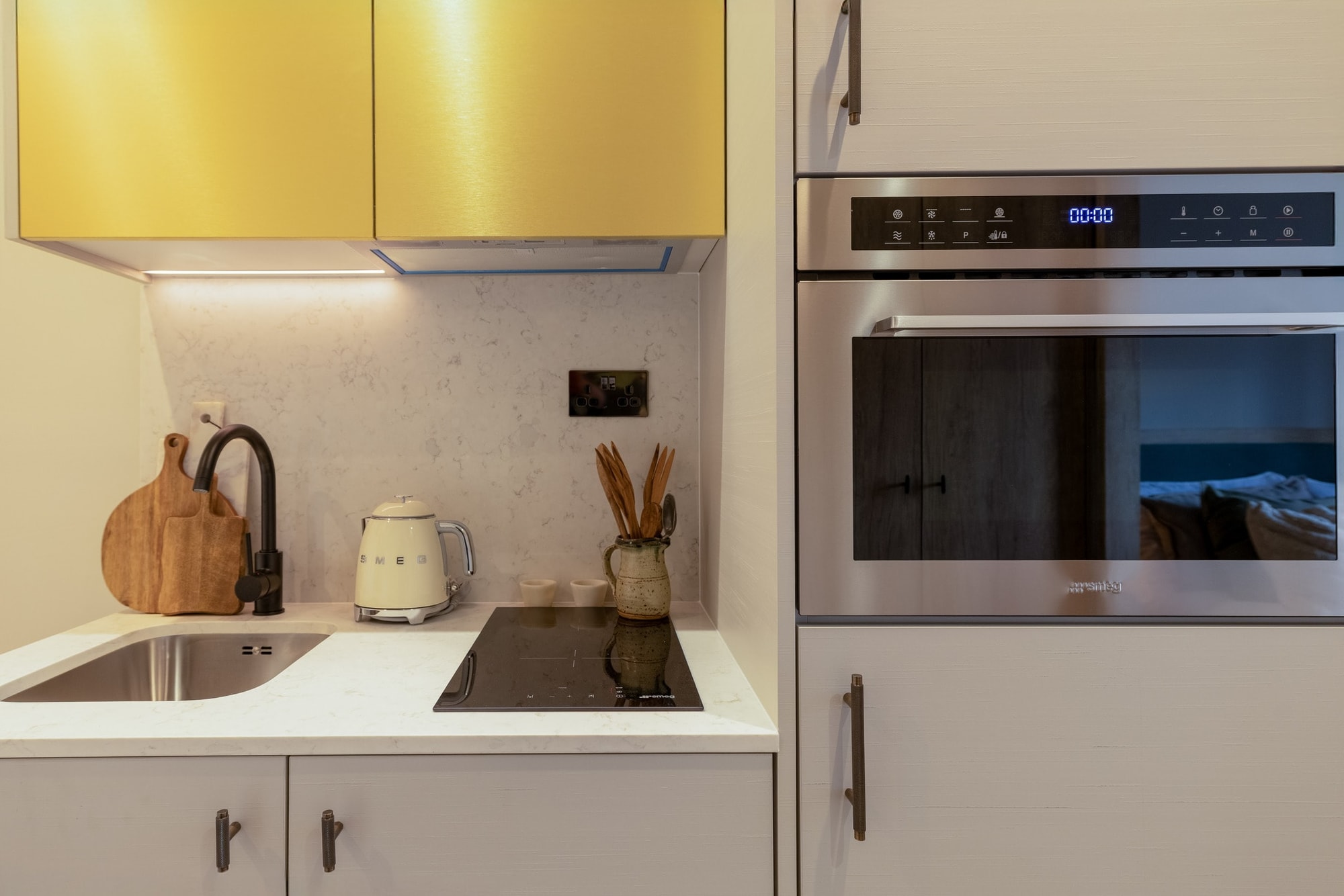 Studio flat, Kensington and Chelsea Knightsbridge, London — photo 4