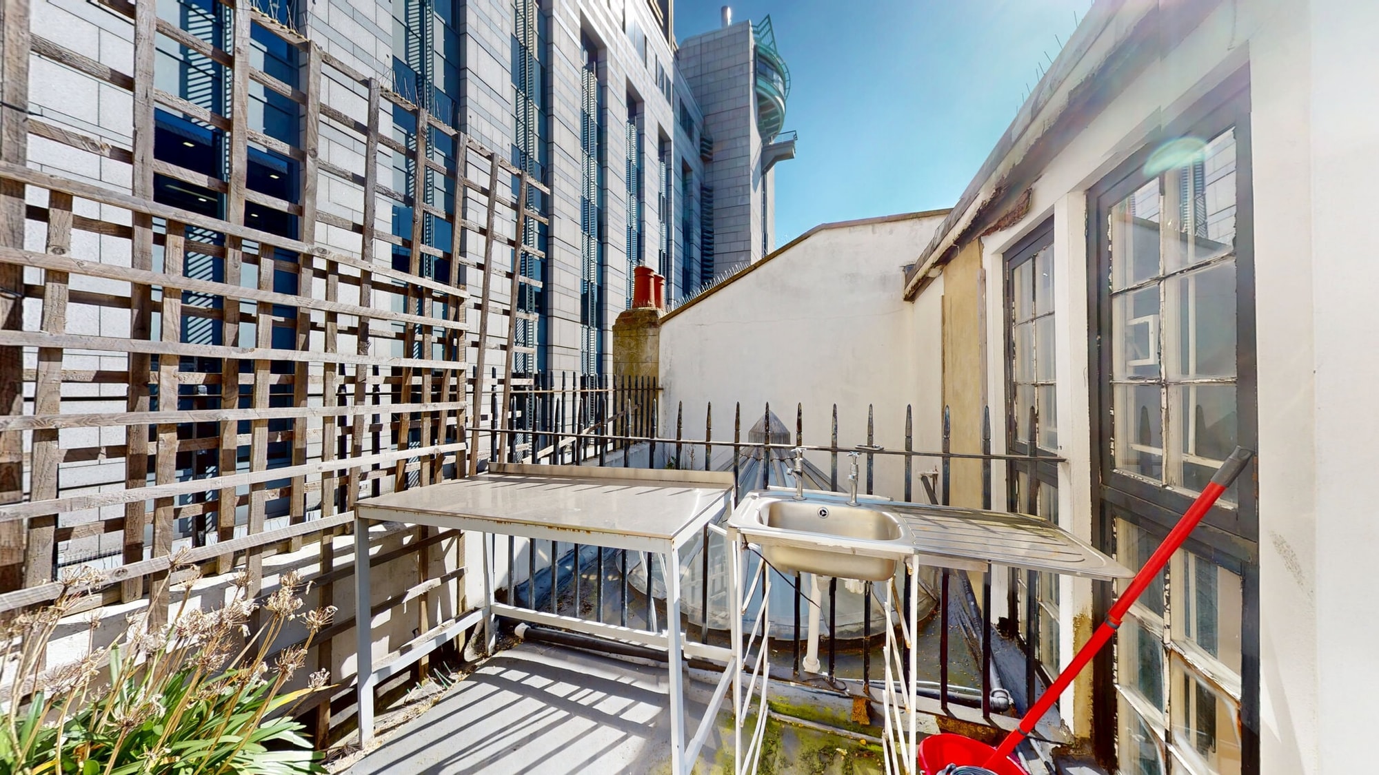 3 - Bed Flat, Charing Cross, WC2N, Prime Location — photo 5