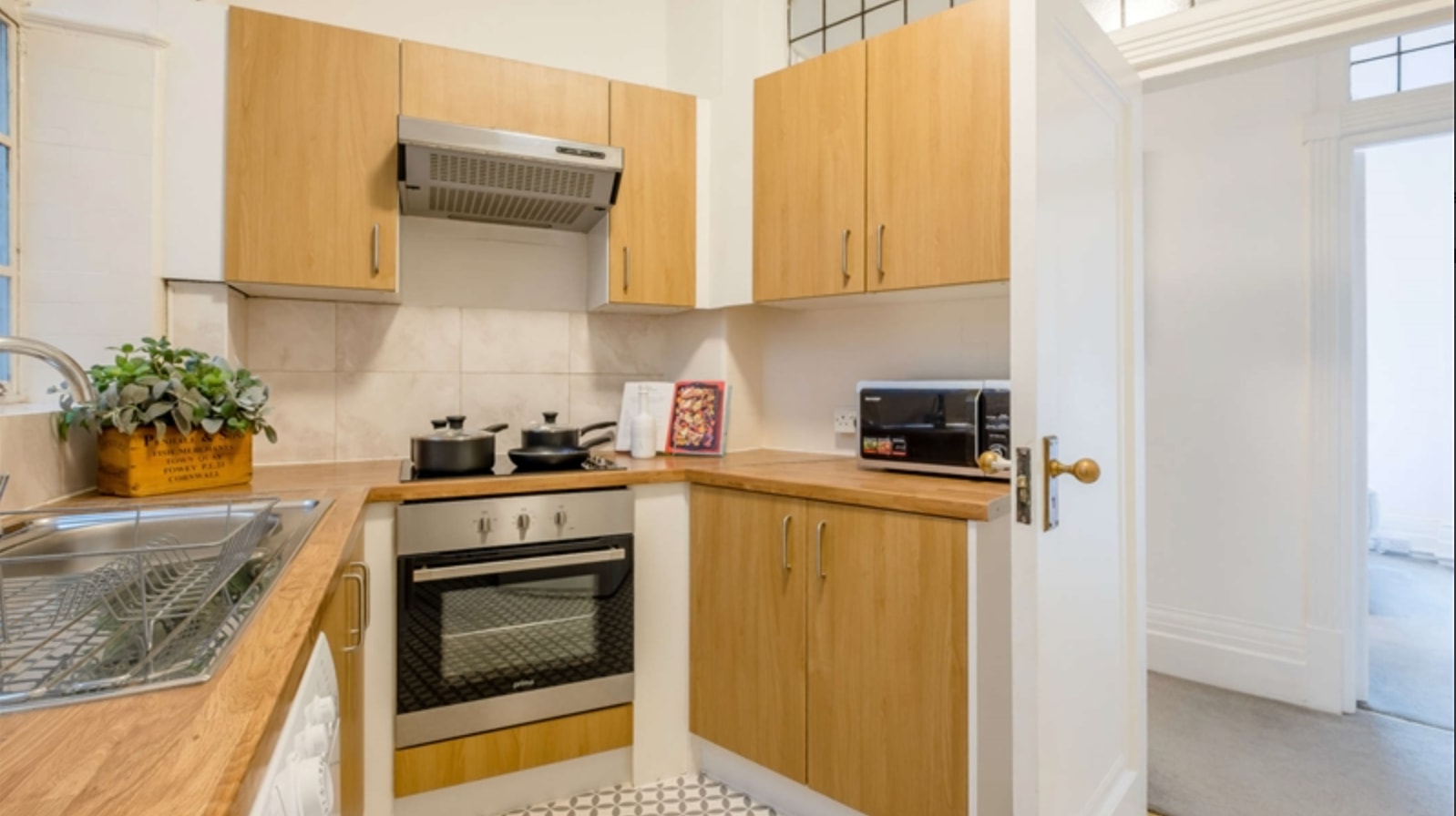 2 - bed flat, St John's Wood, NW8 — photo 5