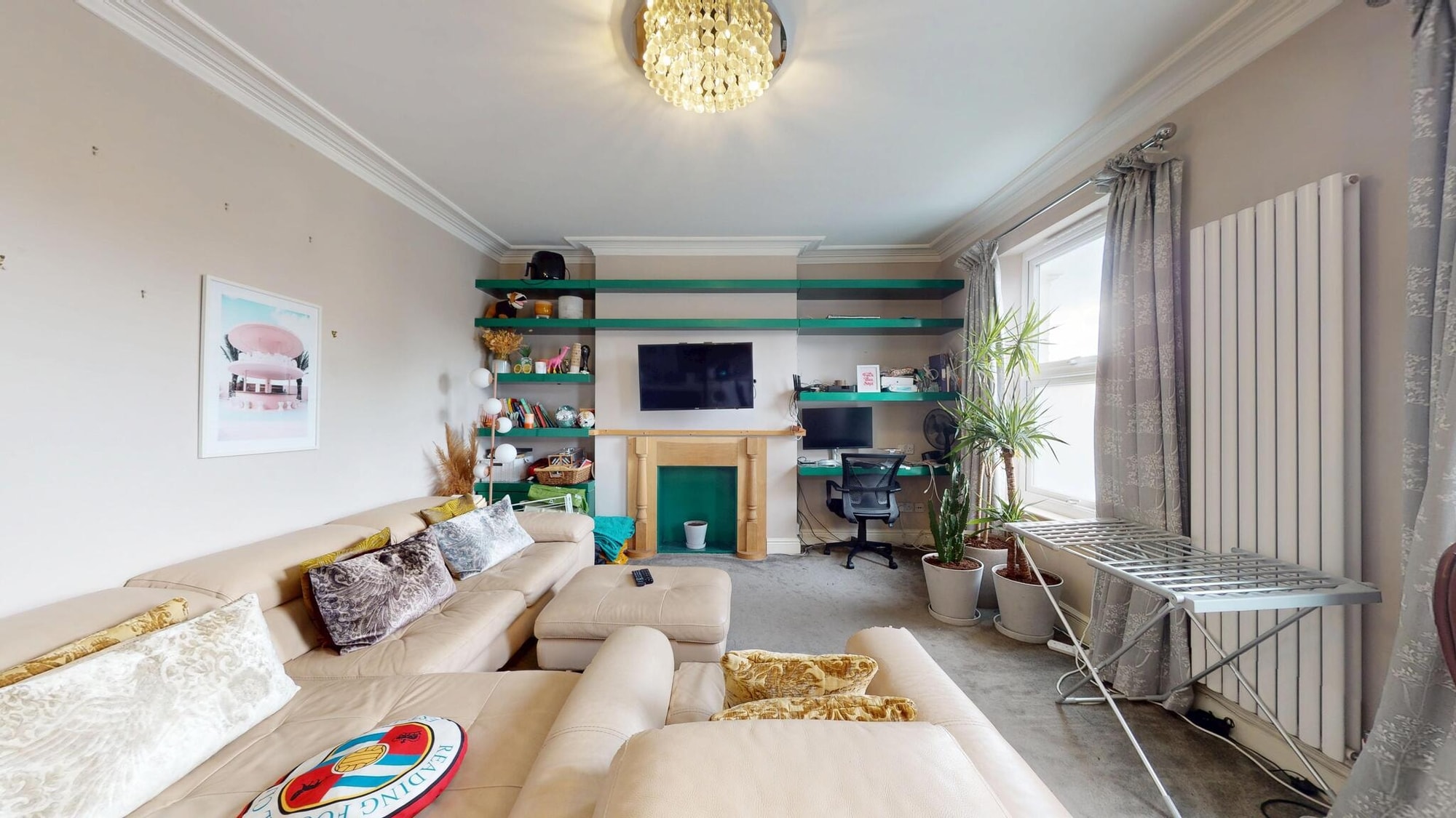 2 - Bed Flat, Lordship Road, N16, London — photo 2