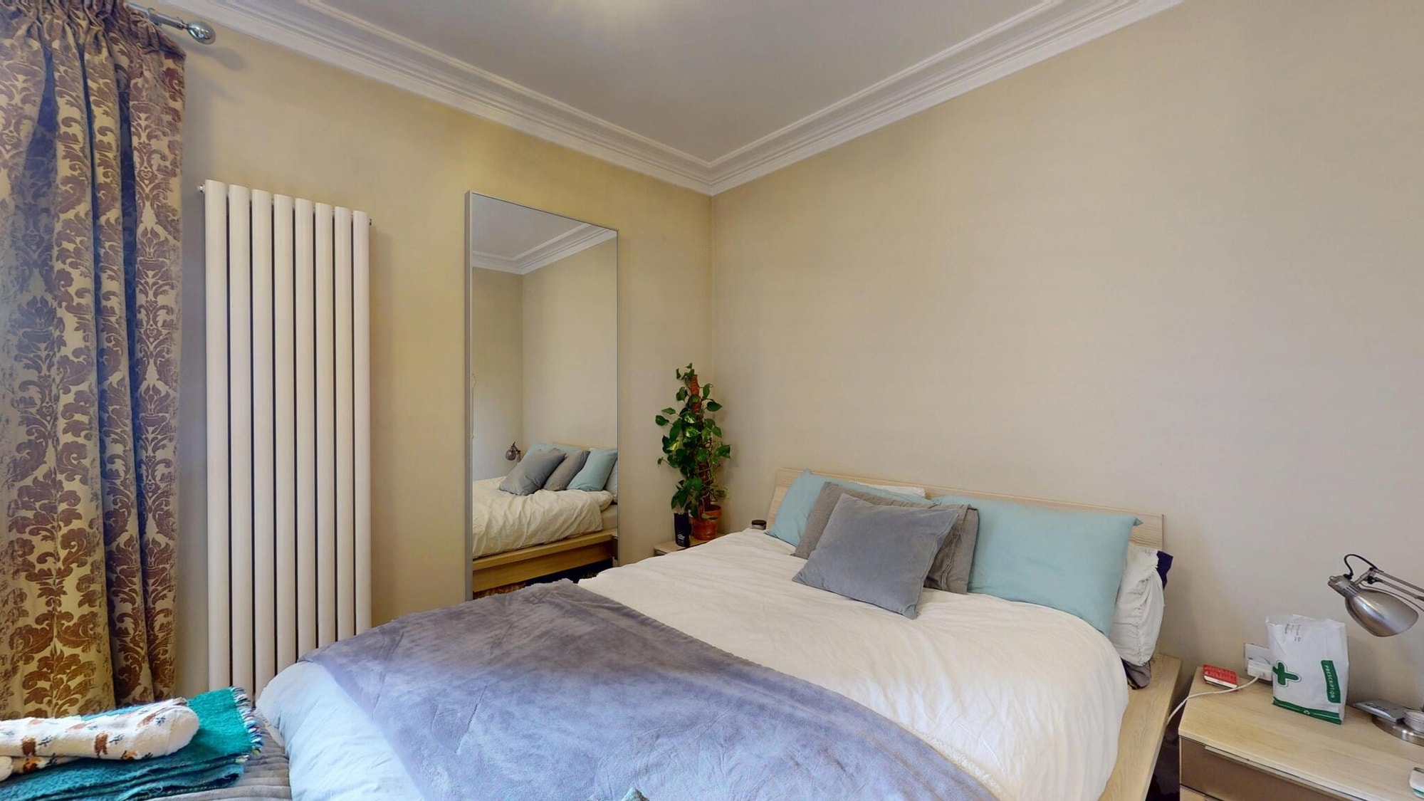 2 - Bed Flat, Lordship Road, N16, London — photo 12