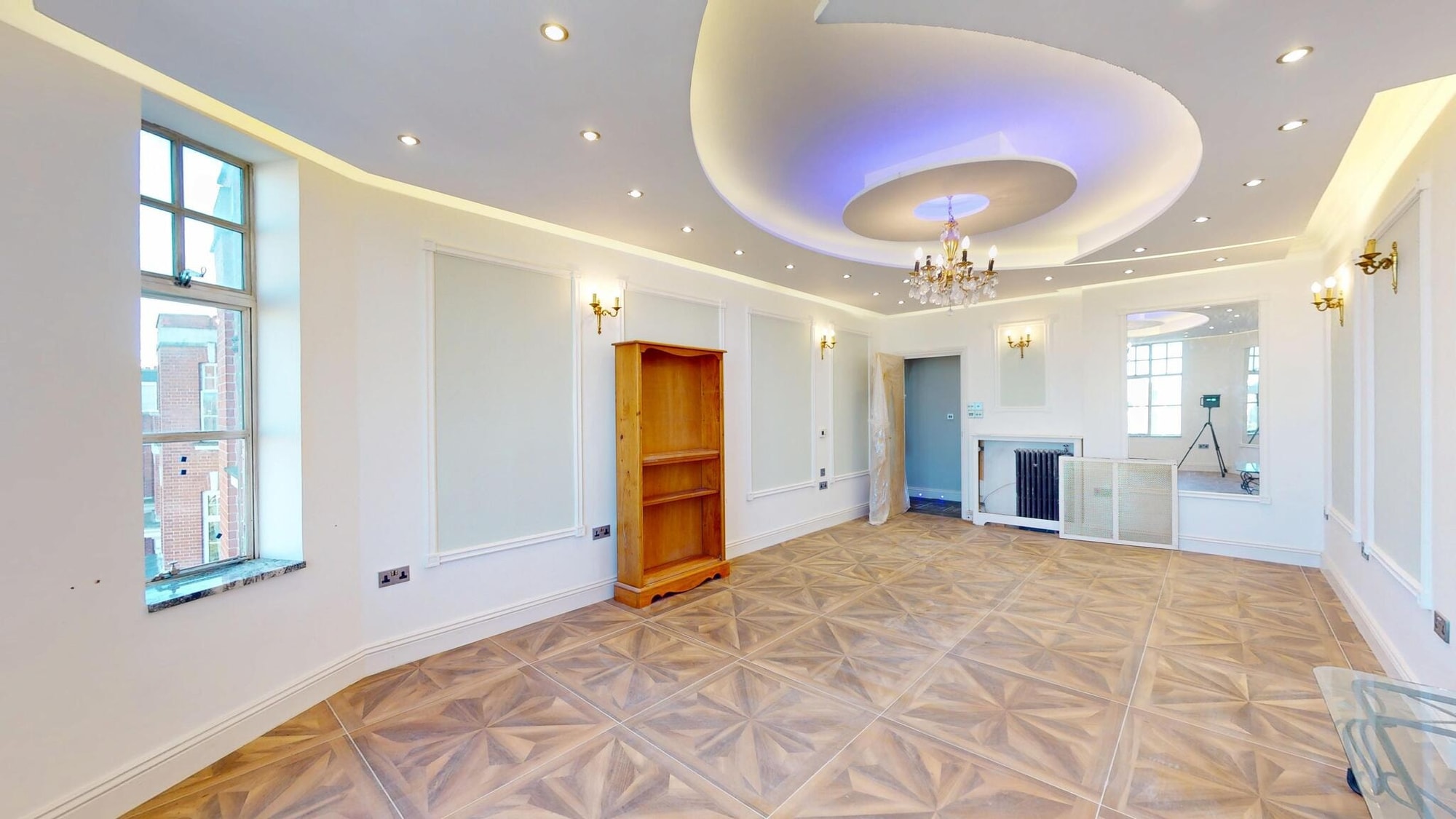 Luxury 2-Bed Flat, 3 bathrooms, Clive Court, Little Venice W9 — photo 2