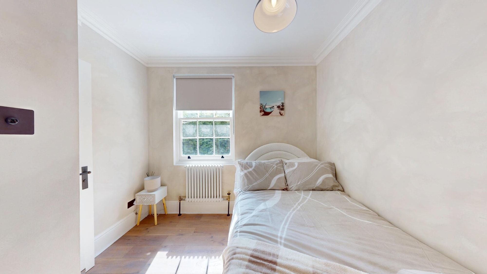 Bright 2-Bed Flat to Rent in Islington freshly renovated — photo 16