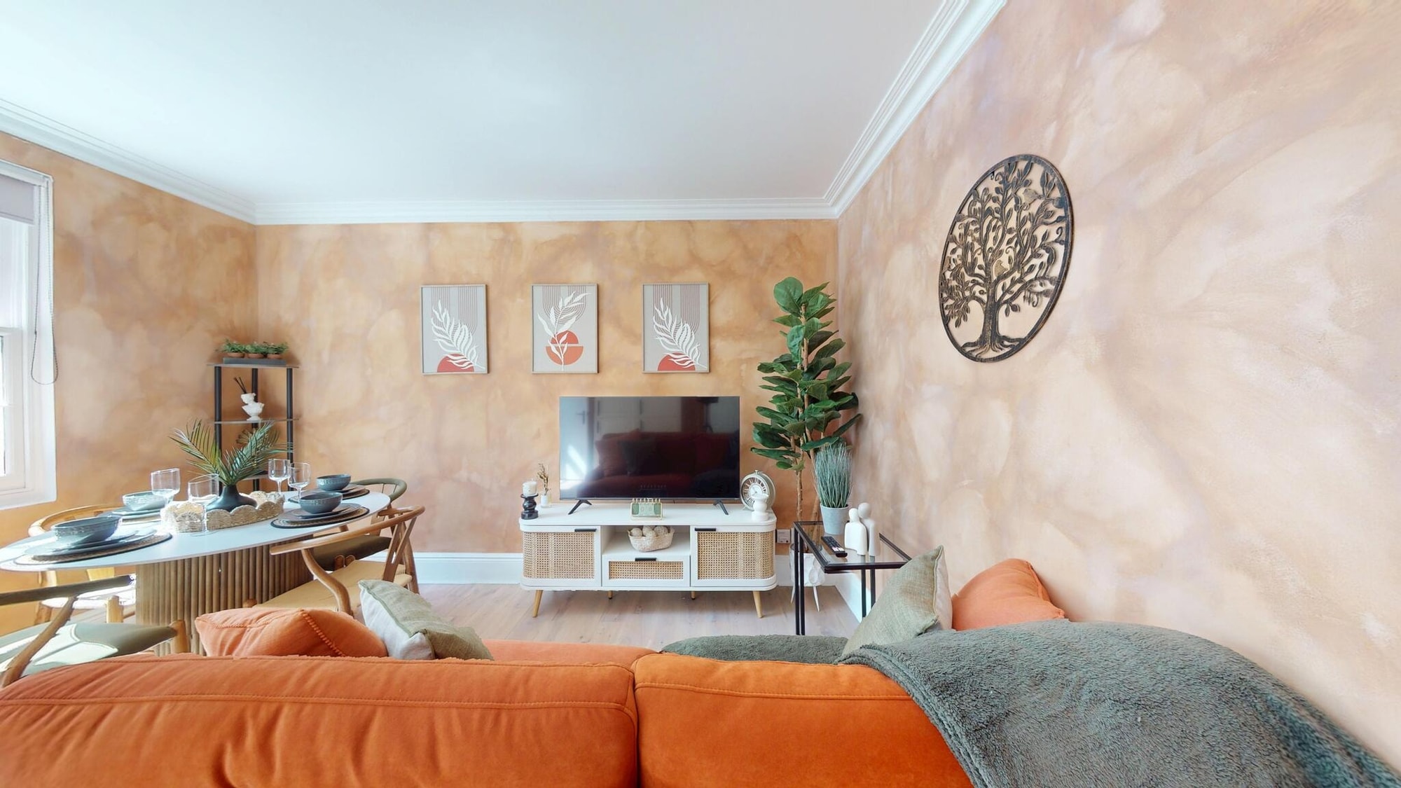 Bright 2-Bed Flat to Rent in Islington freshly renovated — photo 3