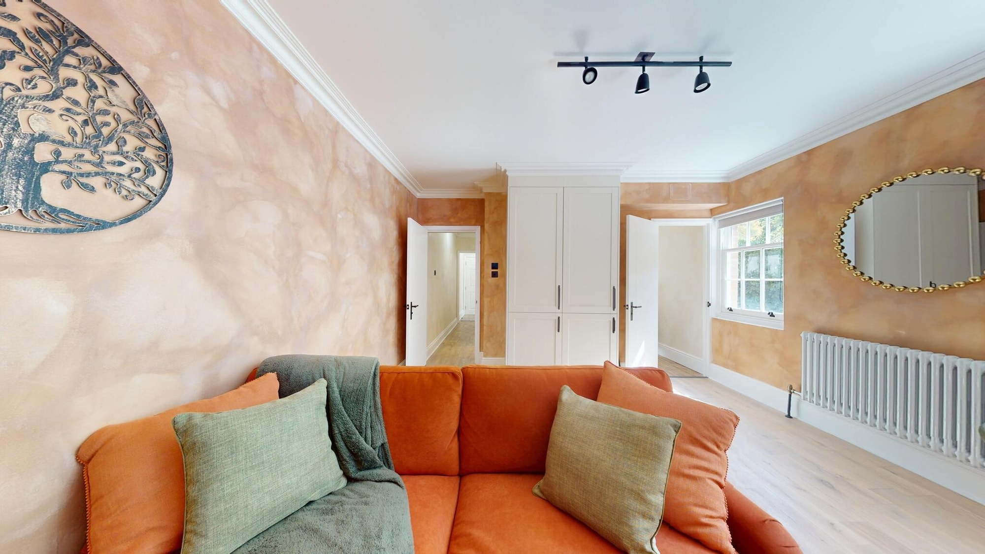 Bright 2-Bed Flat to Rent in Islington freshly renovated — photo 4