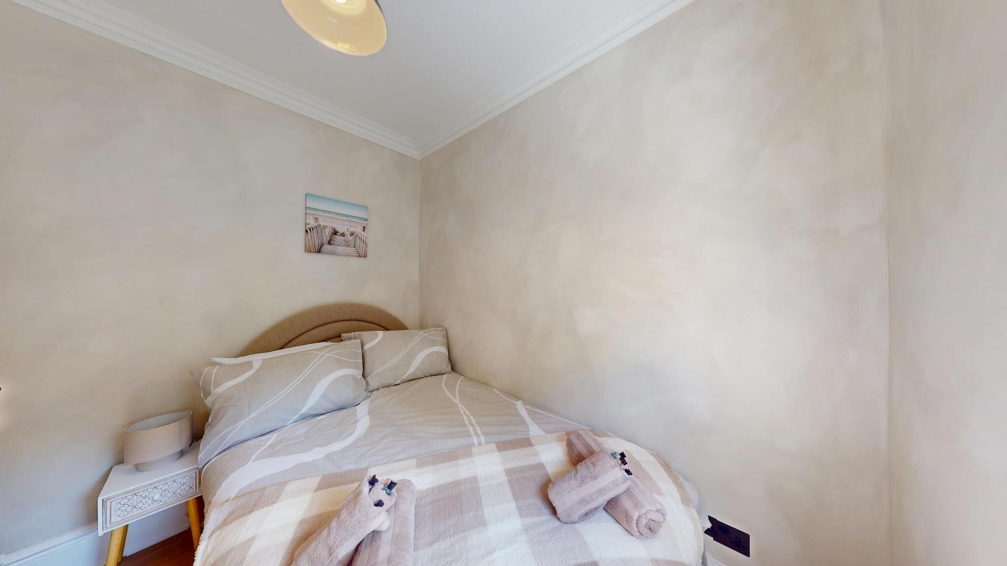 Bright 2-Bed Flat to Rent in Islington freshly renovated — photo 8