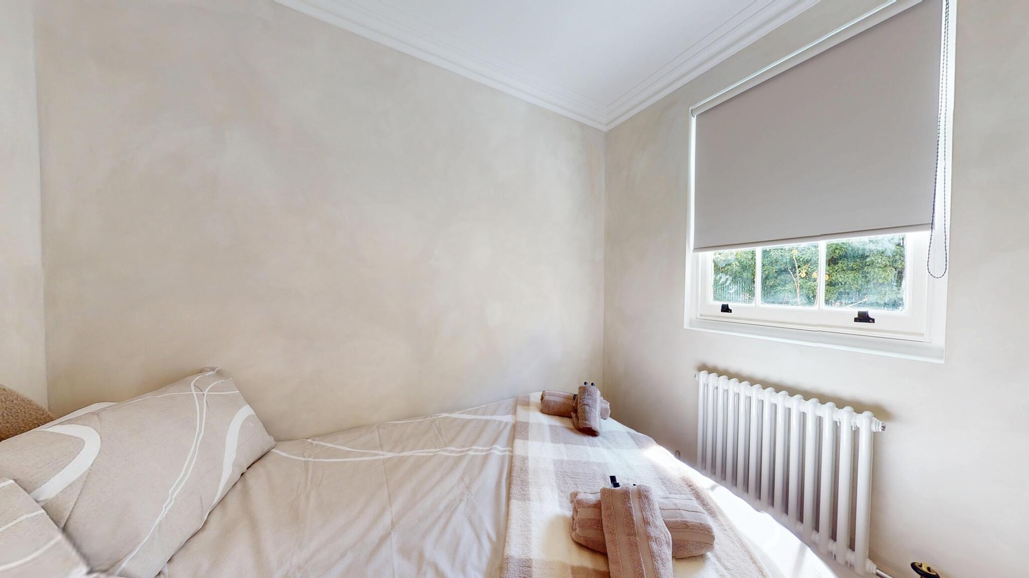 Bright 2-Bed Flat to Rent in Islington freshly renovated — photo 9