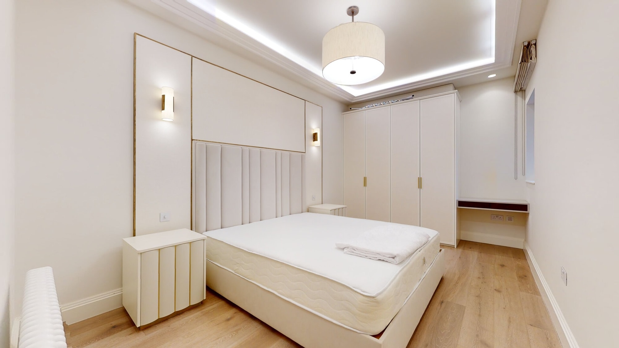 Gorgeous and spacious 2 bed detached house modern design NW6 — photo 10