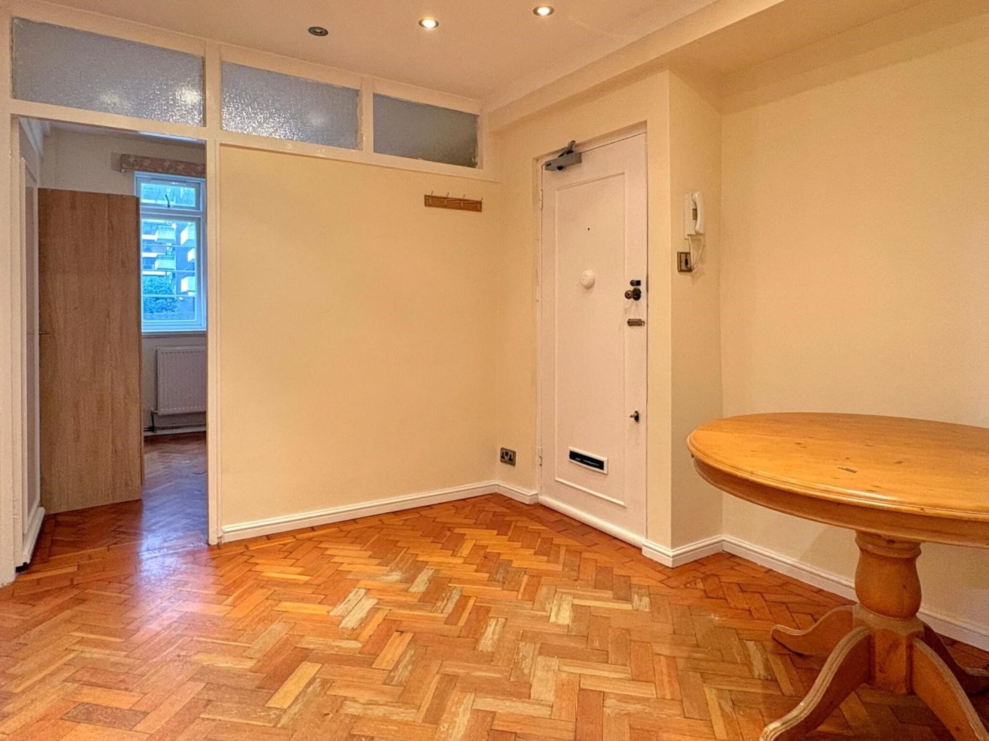 2 Bed Flat, Townshend Court, NW8, Prime Location — photo 5