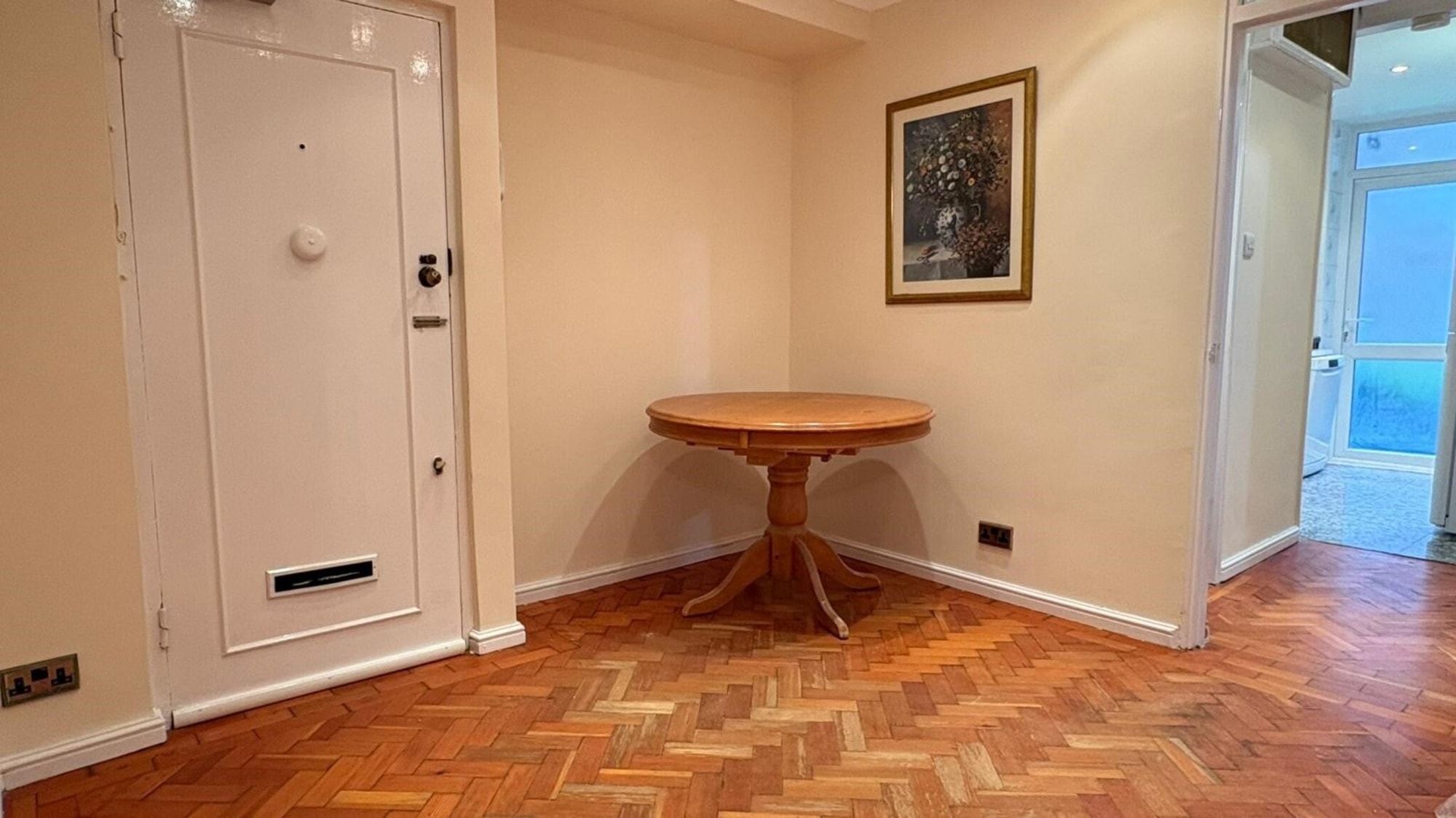 2 Bed Flat, Townshend Court, NW8, Prime Location — photo 4