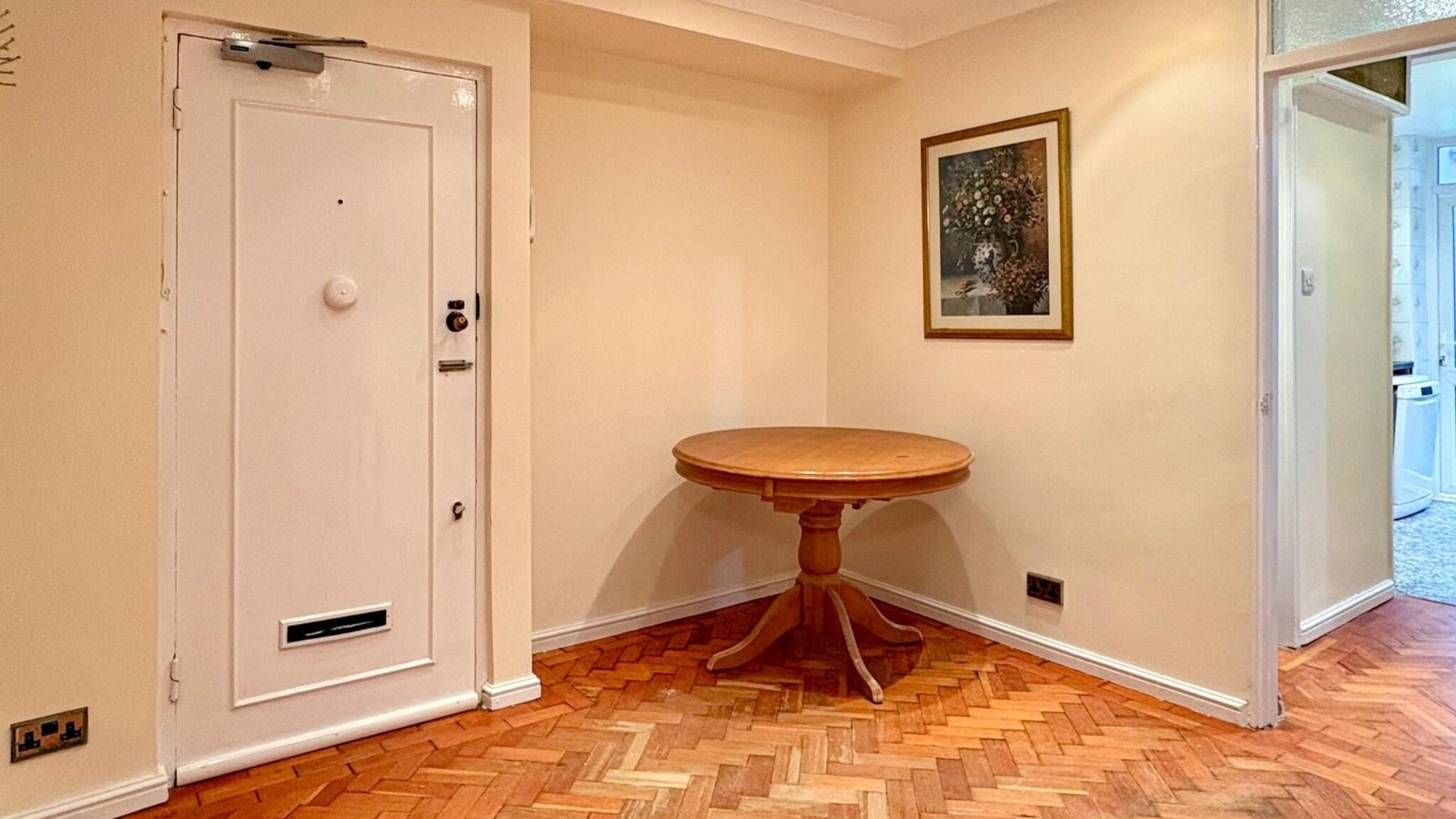 2 Bed Flat, Townshend Court, NW8, Prime Location — photo 9