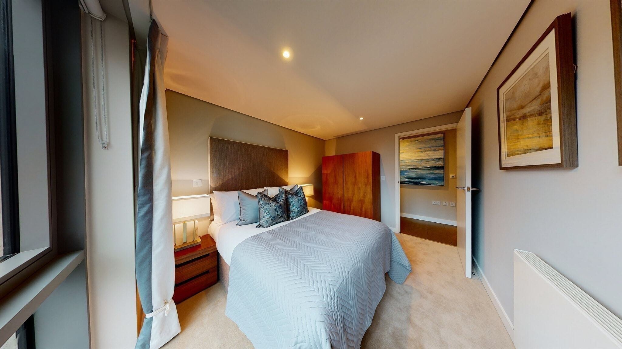 3-bedroom 2 bathrooms flat on Merchant Square East, W2 — photo 7