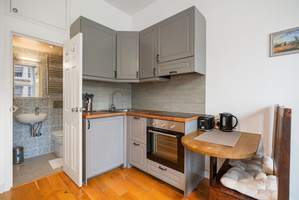 Gorgeous and spacious studio flat in Ears Court bills included — photo 6