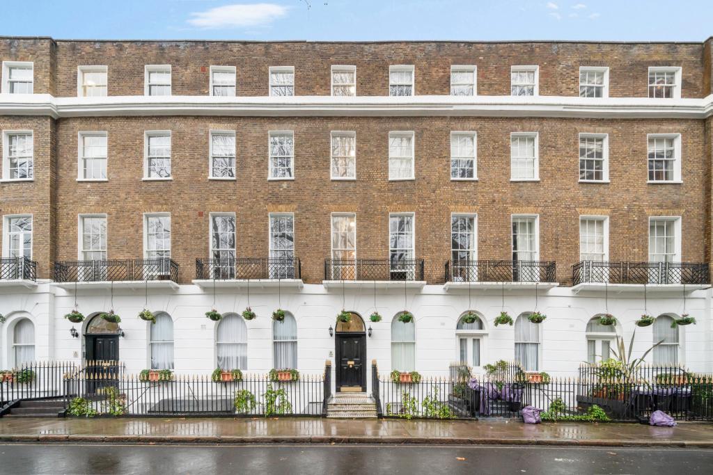 Modern Furnished Studio Apartment – Central London Bloomsbury £2166 pcm — photo 8