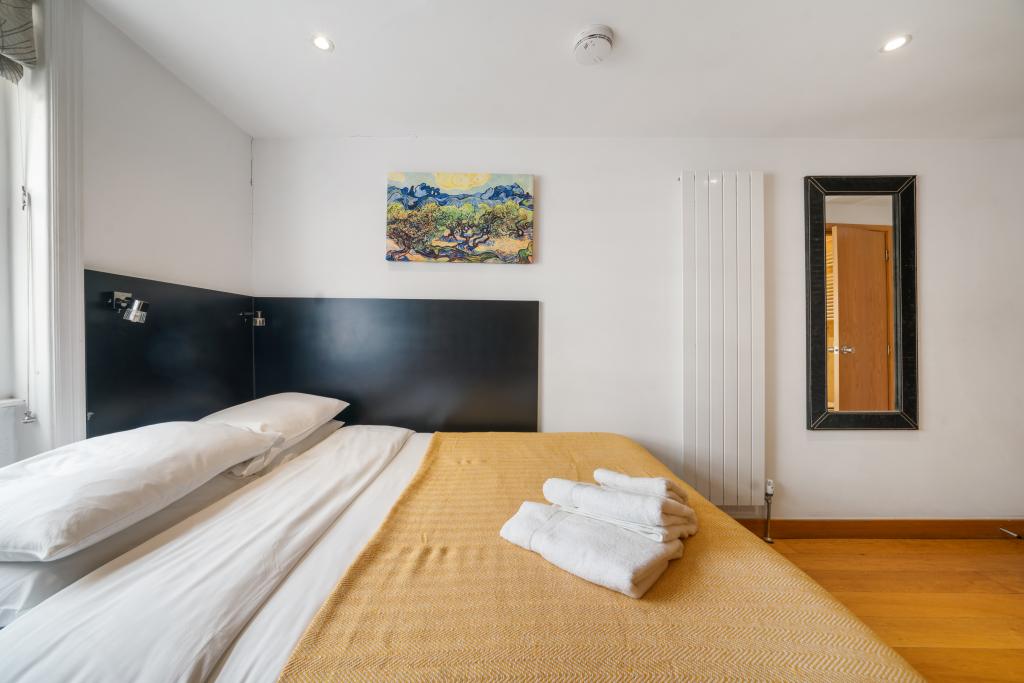 Modern Furnished Studio Apartment – Central London Bloomsbury £2166 pcm — photo 3